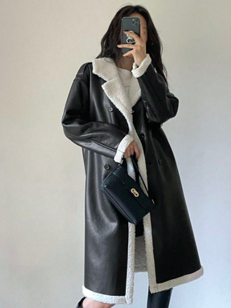 جاكيت جلدية كاجوال للنساء بياقة متباينة اللون وأكمام طويلة